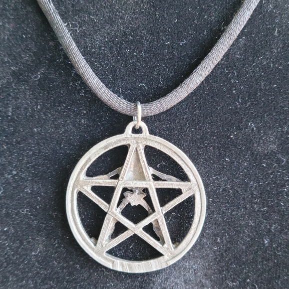 Pentacle - Picture 3 of 5